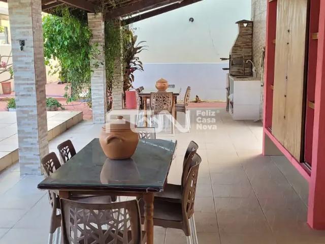 Apartamento em Barra Do Jacuípe, Camaçari/BA de 112m² 3 quartos para locação R$ 3.660,00/mes