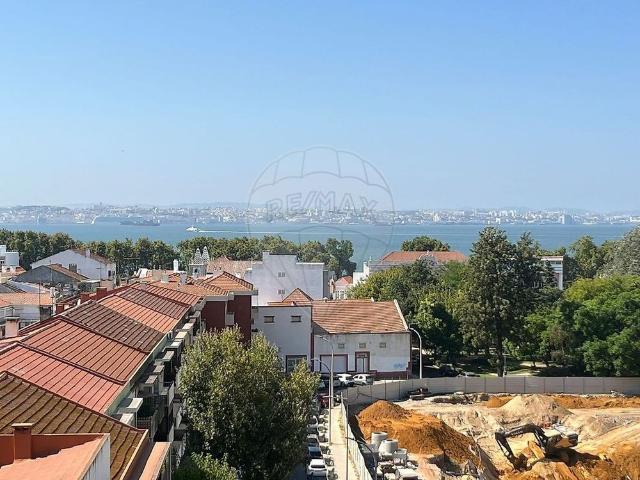 Apartamento em Barreiro, Barreiro e Lavradio