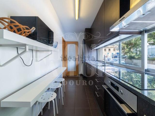 Apartamento em Batalha Guindais, Cedofeita Santo Ildefonso Sé Miragaia São Nicolau Vitória