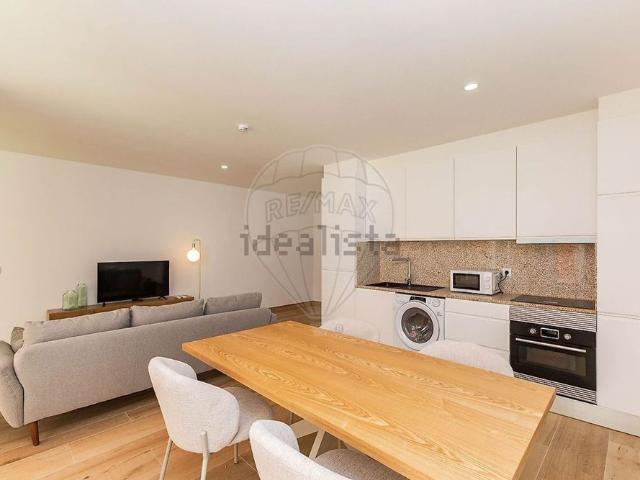 Apartamento em Batalha Guindais, Cedofeita Santo Ildefonso Sé Miragaia São Nicolau Vitória