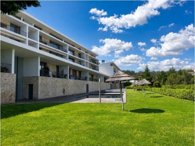 Apartamento em Belas Clube de Campo vista Campo de Golf