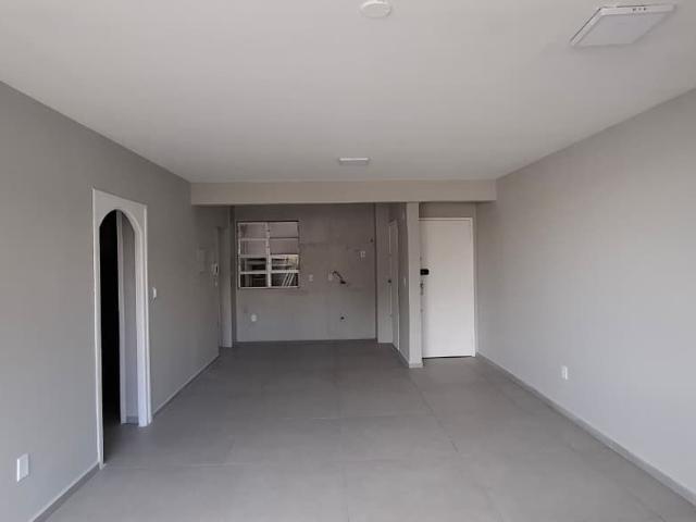 Apartamento em Bom Abrigo, Florianópolis/SC de 143m² 3 quartos para locação R$ 4.470,00/mes
