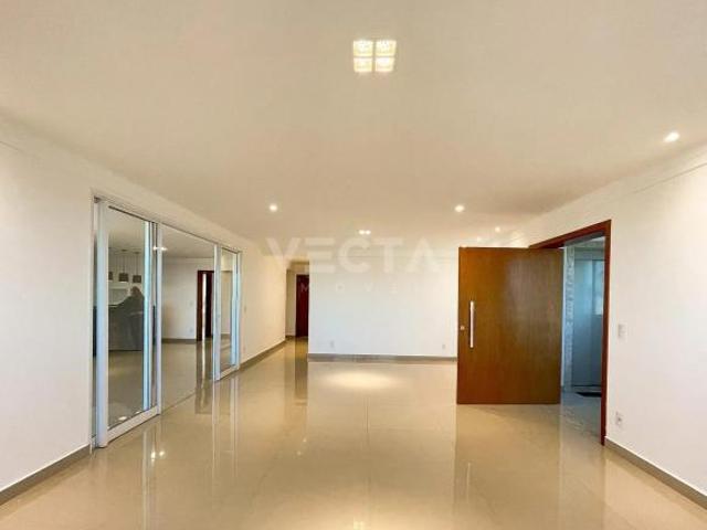 Apartamento em Bom Jardim, São José do Rio Preto/SP de 238m² 4 quartos à venda por R$ 1.850.000,00