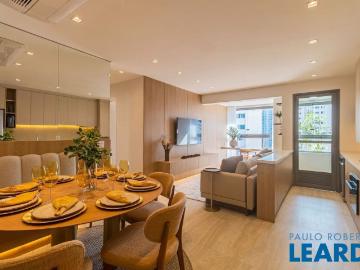 Apartamento em Brooklin, São Paulo, SP