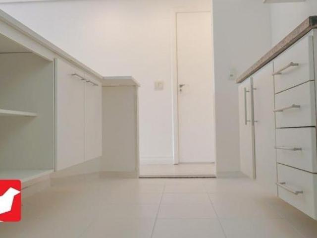 Apartamento em Campo Limpo com 60m², 2 quartos, 1 vaga com Varanda