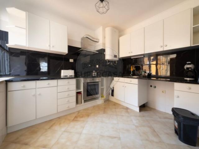 Apartamento T3 em Campolide