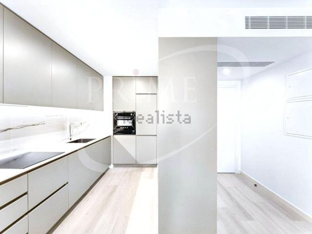 Apartamento em Candal Regadas, Santa Marinha