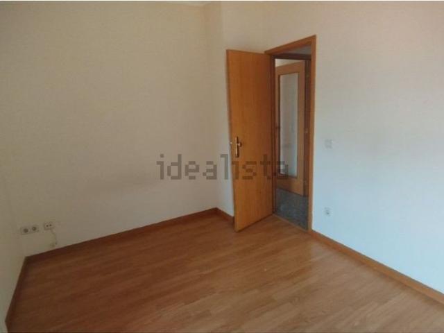 Apartamento em Candal Regadas, Santa Marinha