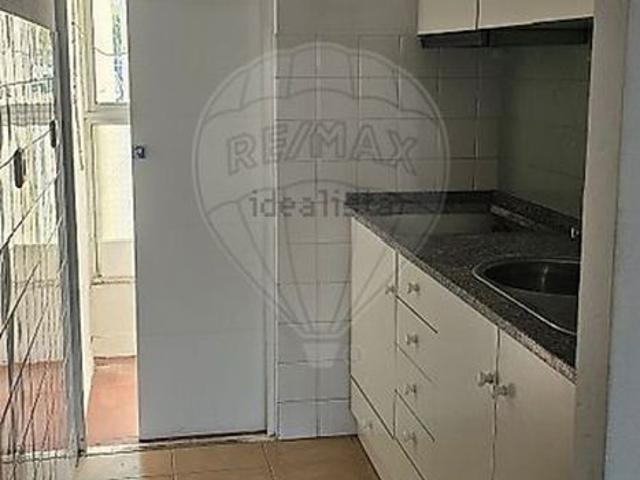 Apartamento em Candal Regadas, Santa Marinha