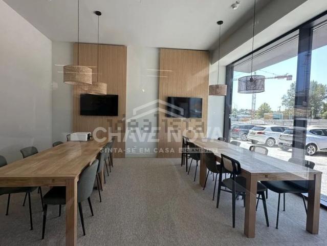 Apartamento em Candal Regadas, Santa Marinha