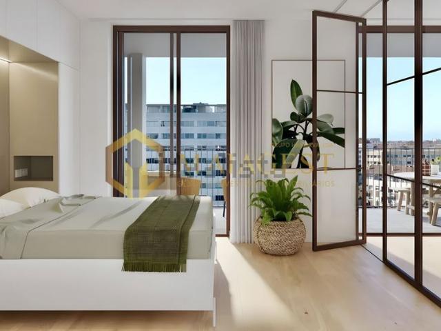 Apartamento em Candal Regadas, Santa Marinha