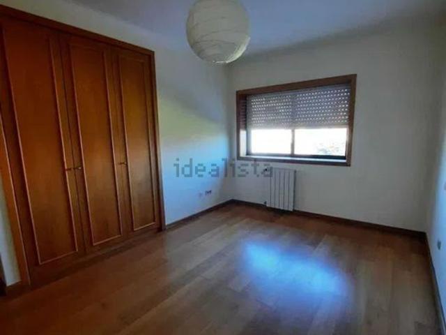 Apartamento em Candal Regadas, Santa Marinha
