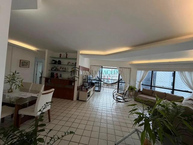 Apartamento em Casa Amarela, Recife/PE de 156m² 4 quartos à venda por R$ 1.319.800,00