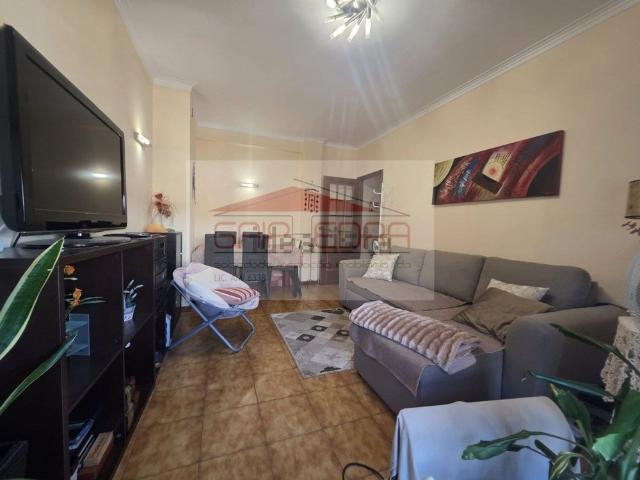 Apartamento em Centro, Canelas