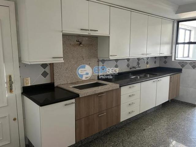 Apartamento em Centro, Arapongas/PR de 251m² 4 quartos à venda por R$ 1.100.000,00