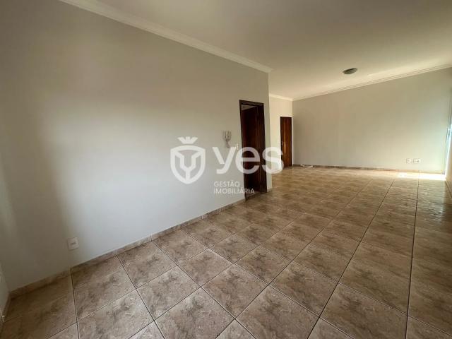Apartamento em Centro, Araxá/MG de 125m² 3 quartos à venda por R$ 449.700,00