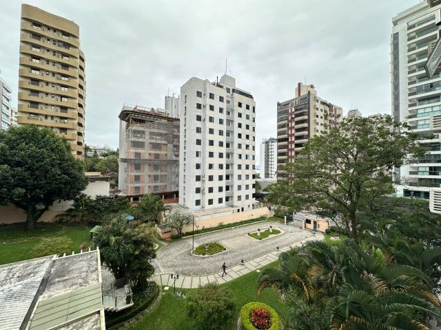 Apartamento em Centro, Florianópolis/SC de 145m² 3 quartos à venda por R$ 1.949.700,00