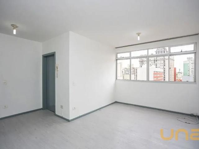 Apartamento em Centro para Aluguel – AP0703 PESQ