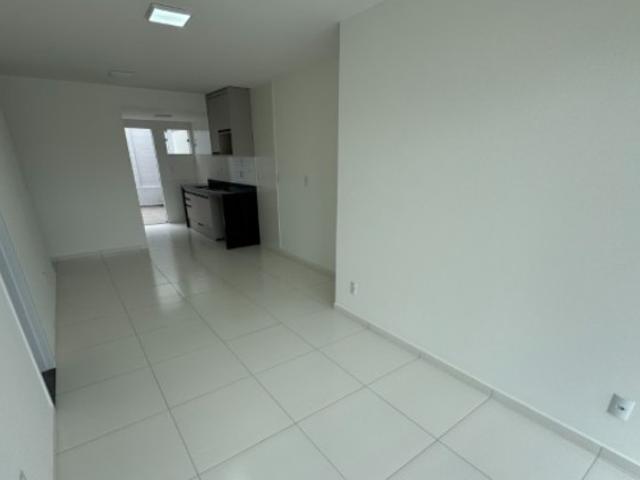 Apartamento em condomínio no Bairro Universidade