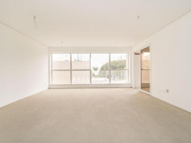 Apartamento em Condomínio Club à venda, 4 suítes e