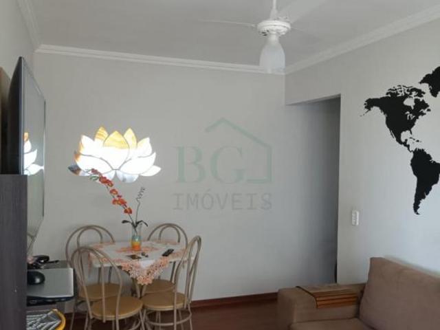Apartamento em condomínio fechado