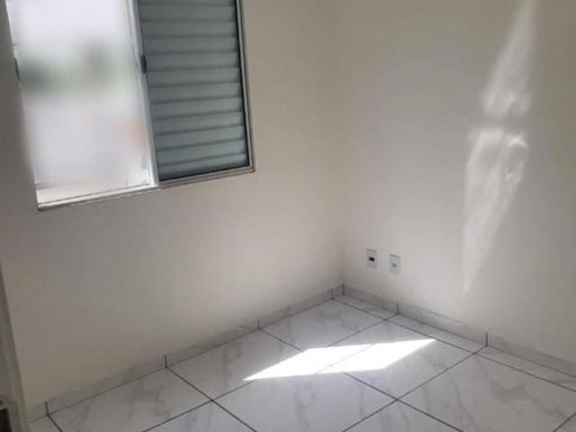 Apartamento em Condomínio Fechado em Santo Antônio de Posse para Venda