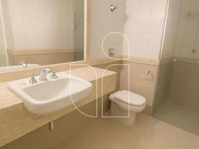Apartamento em Condomínio Flamboyant Centro Marília