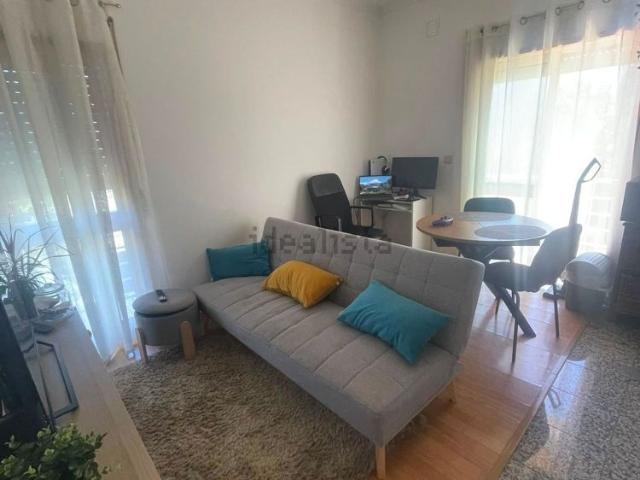 Apartamento em Coimbrões, Santa Marinha