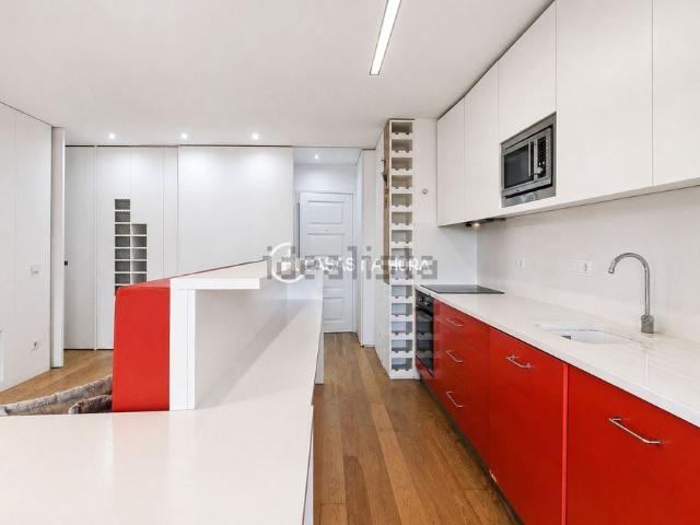 Apartamento em Coimbrões, Santa Marinha