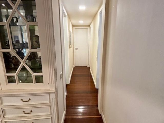 Apartamento em Copacabana, Rio de Janeiro/RJ de 149m² 3 quartos para locação R$ 13.960,00/mes