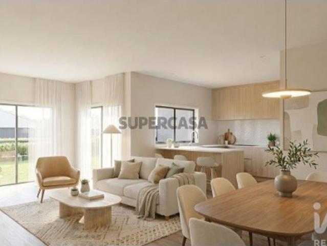 Apartamento T3 em Corroios de 108,00 m²