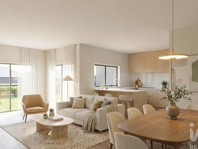 Apartamento T3 em Corroios de 108,00 m²