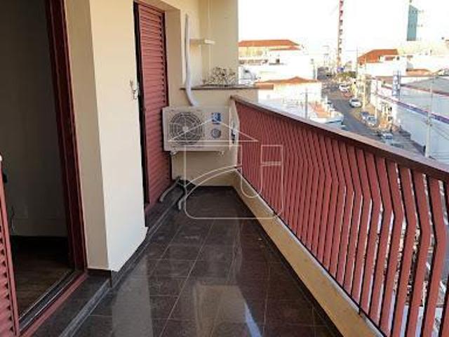Apartamento em Edifício Imperador Marília