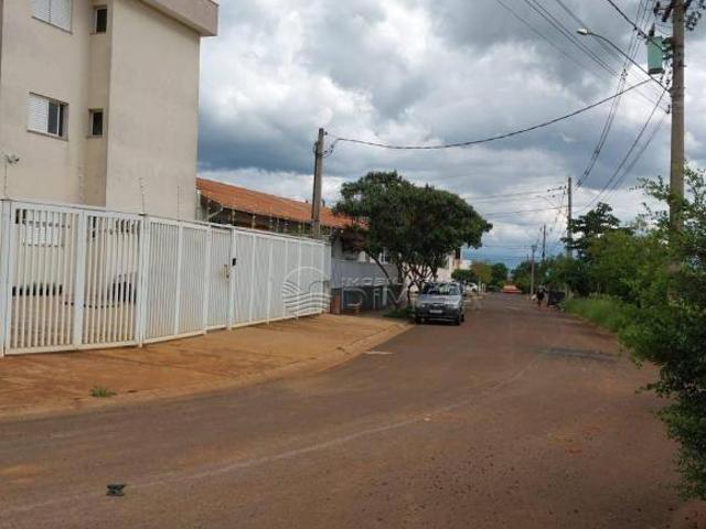 Apartamento em Residencial Caroline Cardeal, Elias Fausto/SP de 60m² 2 quartos à venda por R$ 295