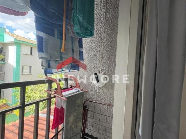 Apartamento em Estrada Água Chata Água Chata Guarulhos/SP
