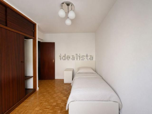 Apartamento em Estrada de Benfica, São Domingos de Benfica