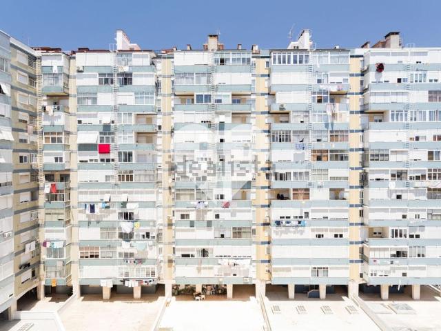 Apartamento em Estrada de Benfica, São Domingos de Benfica