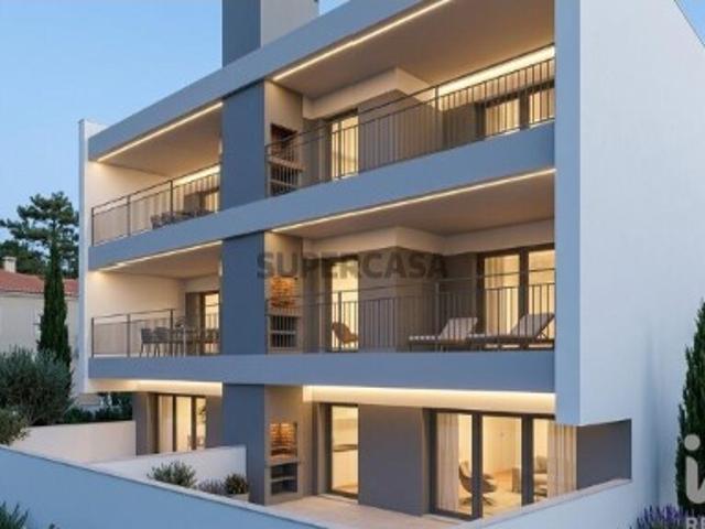 Apartamento em Fernão Ferro de 86,00 m²