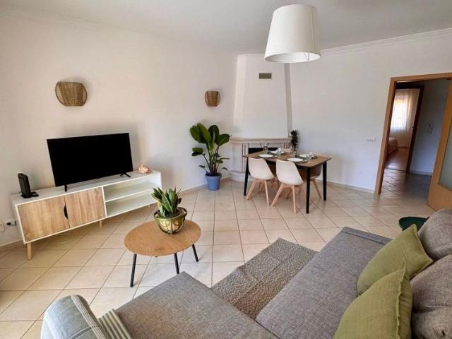 Apartamento em Ferreiras