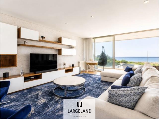Apartamento em frente à Praia