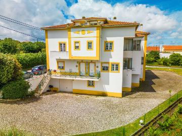 Apartamento em Gaeiras Duplex + sótão e garagem