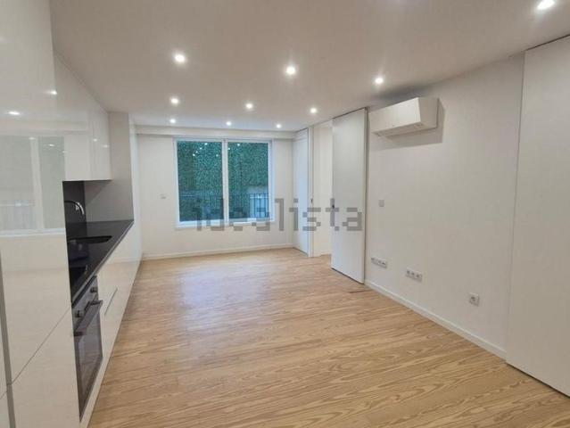Apartamento em General Torres, Santa Marinha