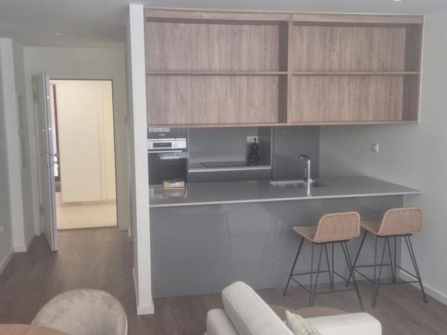 Apartamento em General Torres, Santa Marinha