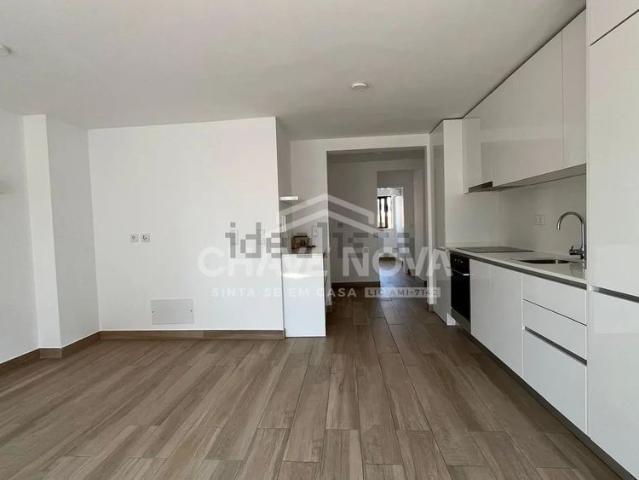 Apartamento em General Torres, Santa Marinha