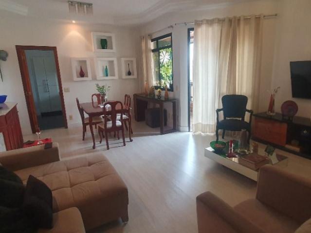 Apartamento em Gonzaga, Santos/SP de 150m² 3 quartos à venda por R$ 989.000,00