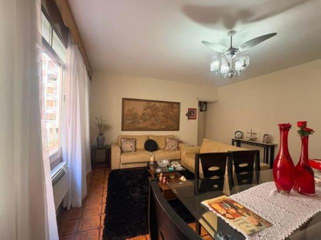Apartamento em Gonzaga, Santos/SP de 110m² 2 quartos à venda por R$ 750.000,00