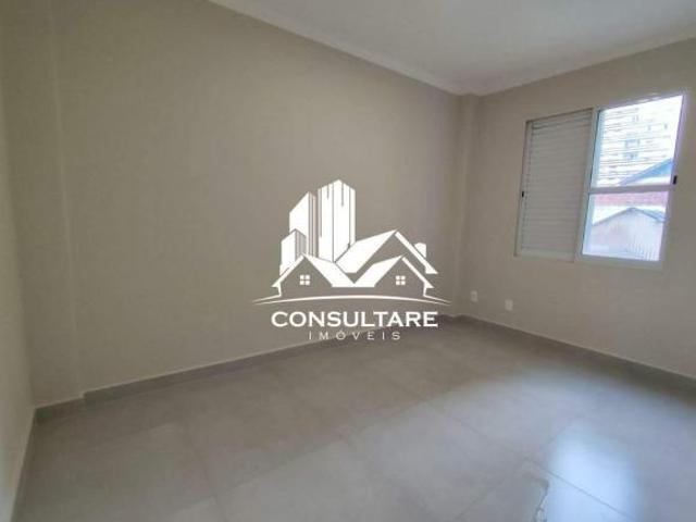 Apartamento em Gonzaga, Santos/SP de 65m² 2 quartos à venda por R$ 445.000,00