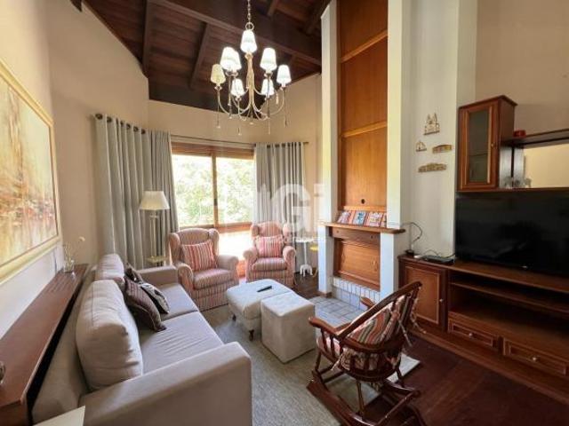 APARTAMENTO EM GRAMADO