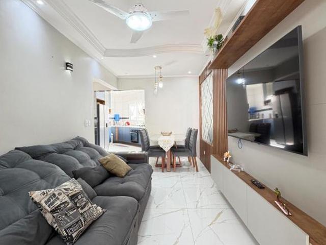 Apartamento em Guilhermina Praia Grande, SP