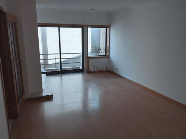 Apartamento em Gulpilhares, Gulpilhares